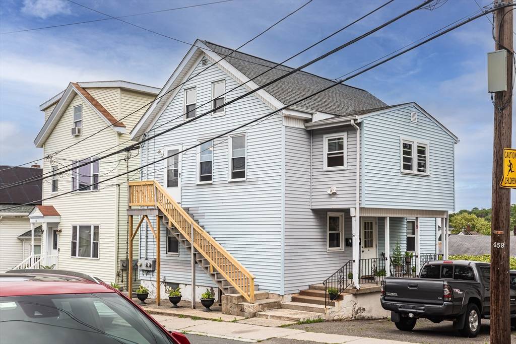 Salem, MA 01970,62 Butler Street #2