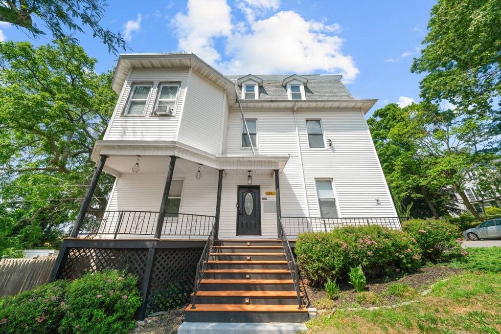 Fall River, MA 02720,114 Prospect St