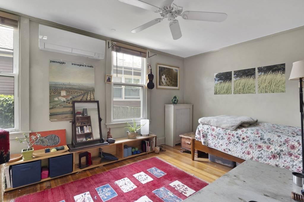 Quincy, MA 02171,15 Herbert Rd