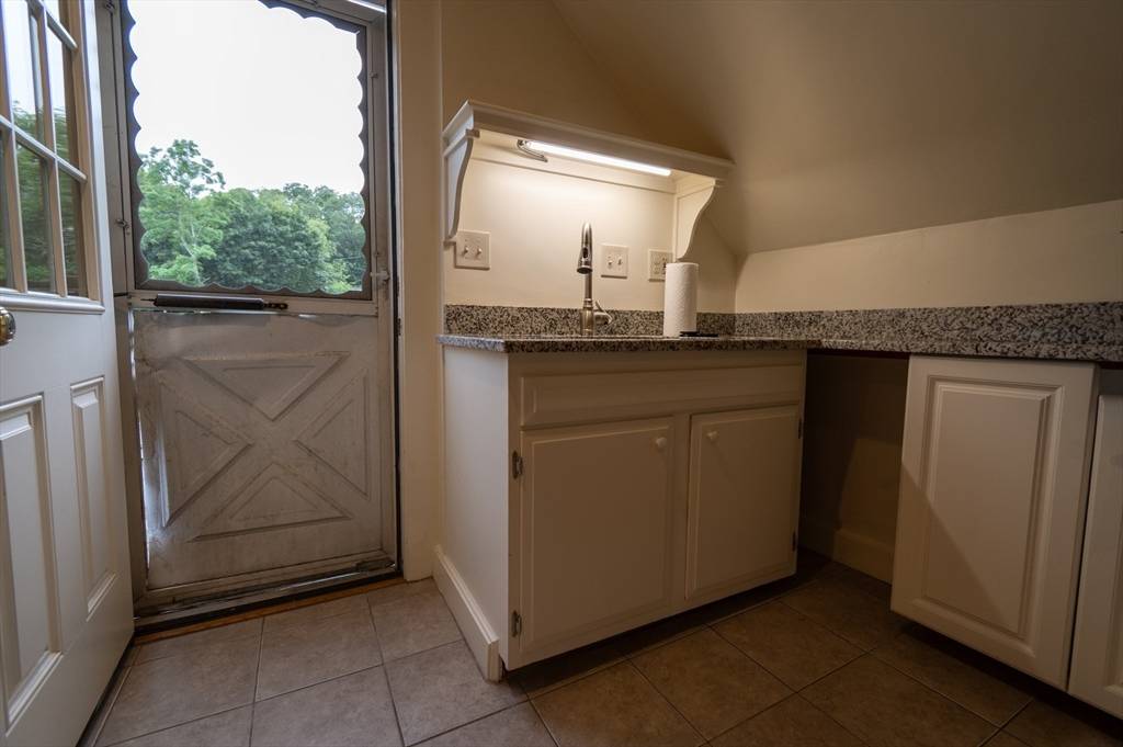 Stoneham, MA 02180,57 Stevens St #2