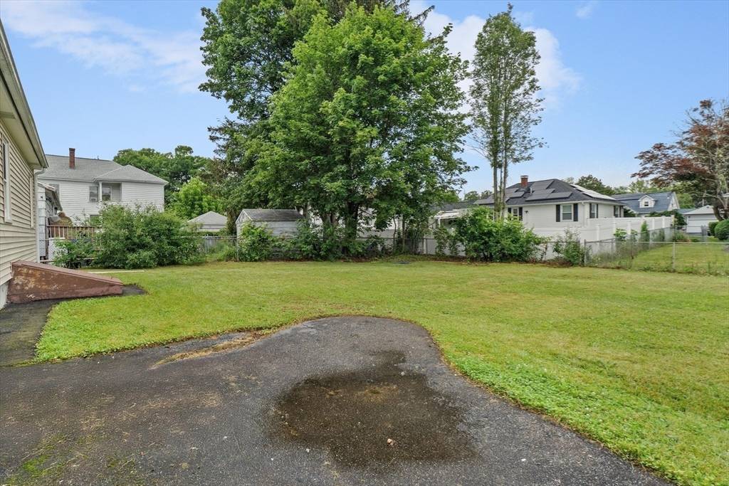 Methuen, MA 01844,7 Burgess Street