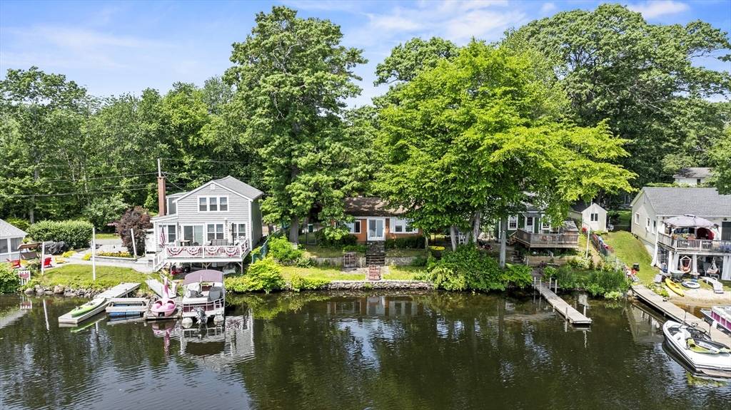 42 Taylor Point Rd. Pembroke, MA 02359