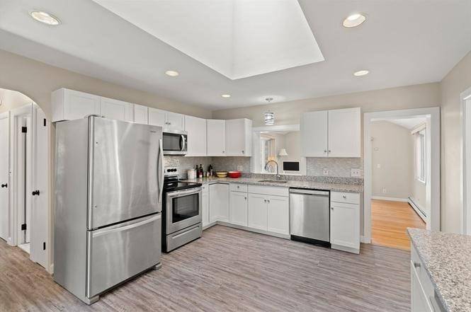 Lincoln, MA 01773,115 Mill St