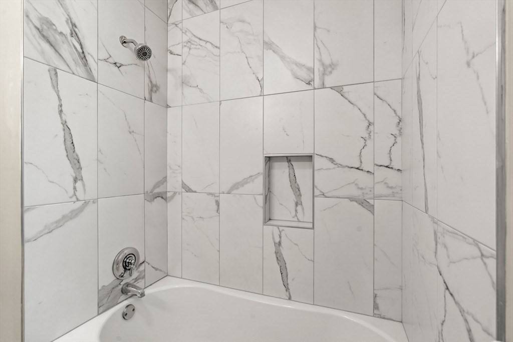 115 Mill St Lincoln, MA 01773