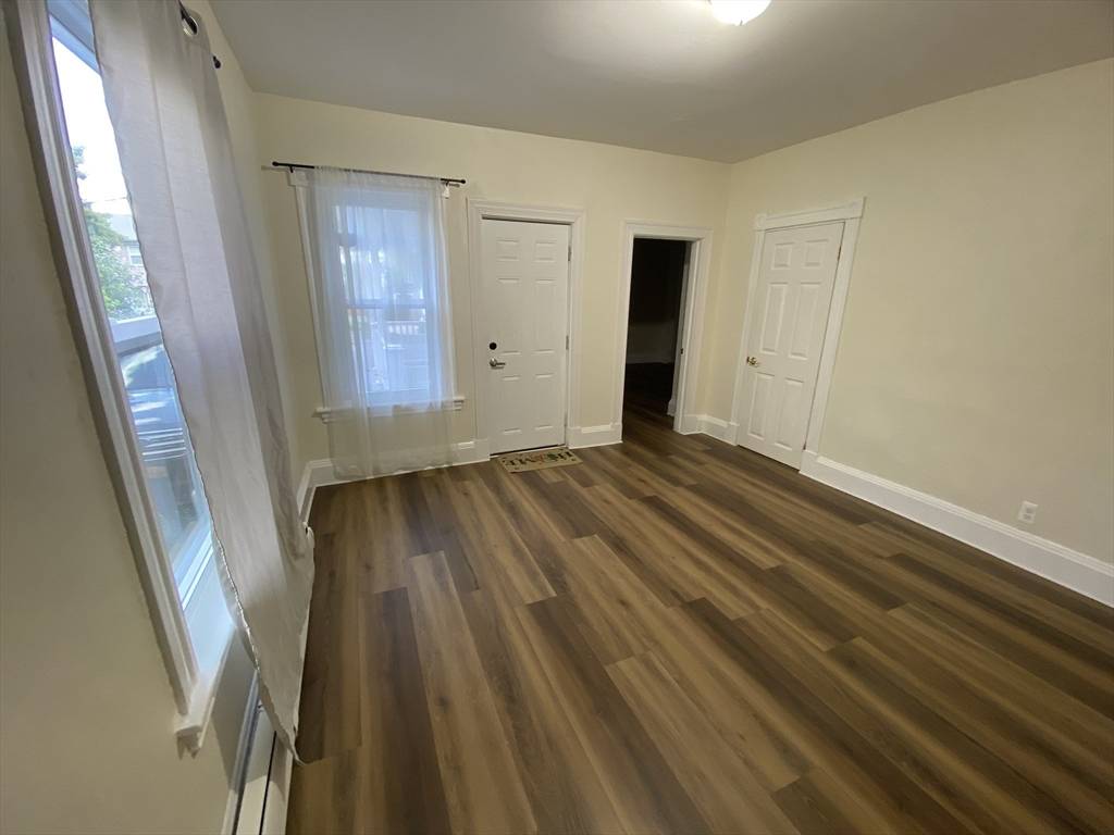 Newton, MA 02464,15 Pennsylvania Ave #1