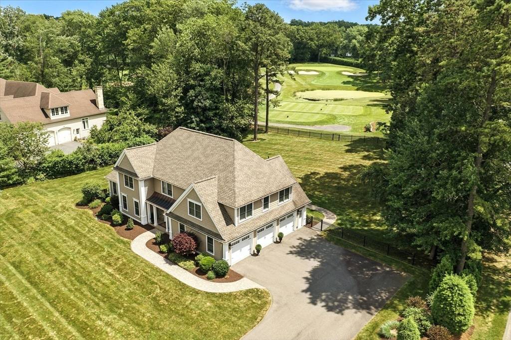 Longmeadow, MA 01106,7 Twin Hills Dr