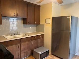 Bellingham, MA 02019,261 Pulaski Blvd #1M