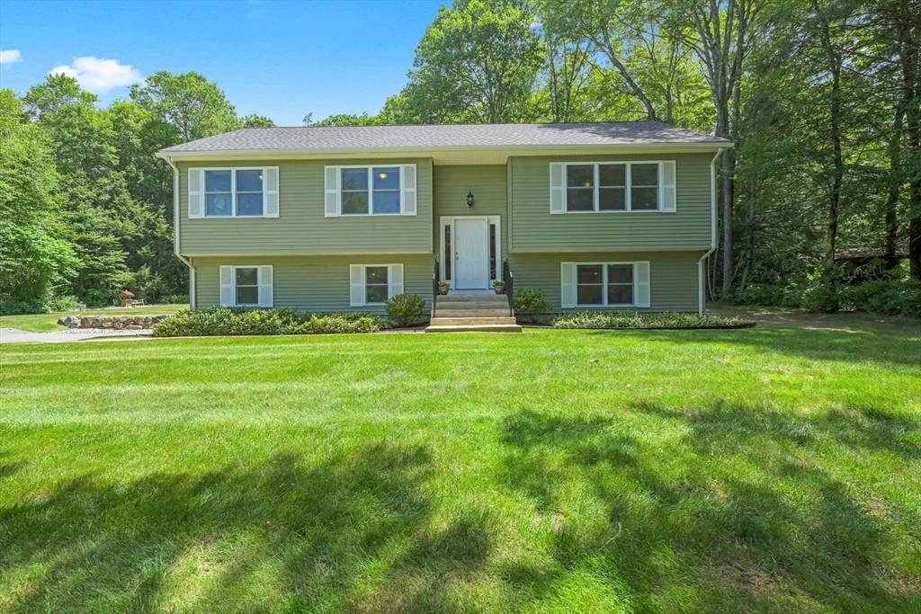 Monson, MA 01057,18 Old Wales Rd