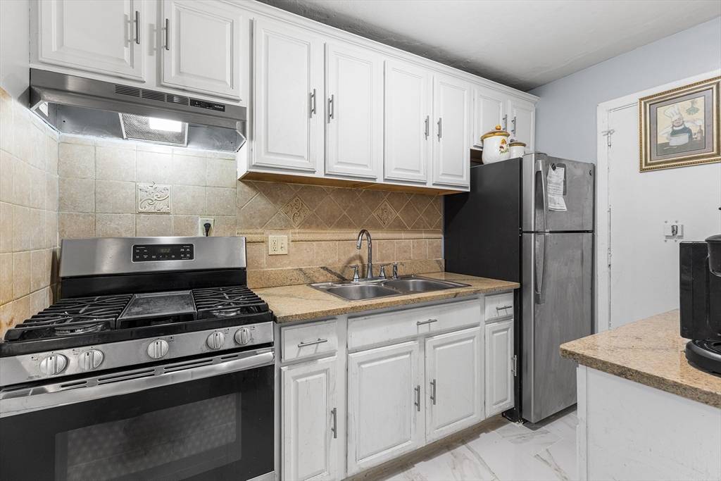 Boston, MA 02131,6 Hayes Rd #16