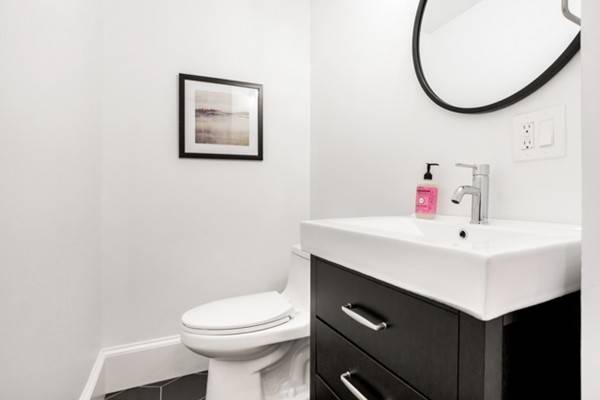 Cambridge, MA 02138,111 Trowbridge St #7