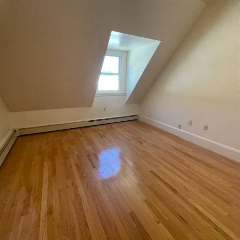 Somerville, MA 02145,92 Thurston #3