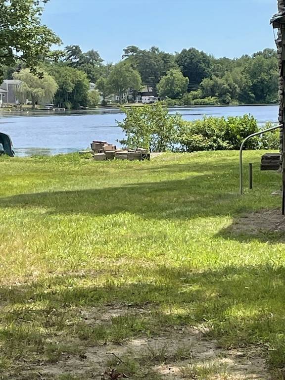 Dartmouth, MA 02747,56 Lakeside