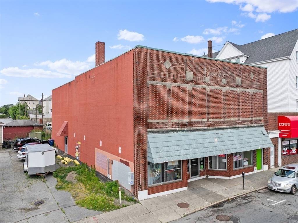 New Bedford, MA 02746,1637 Acushnet Ave
