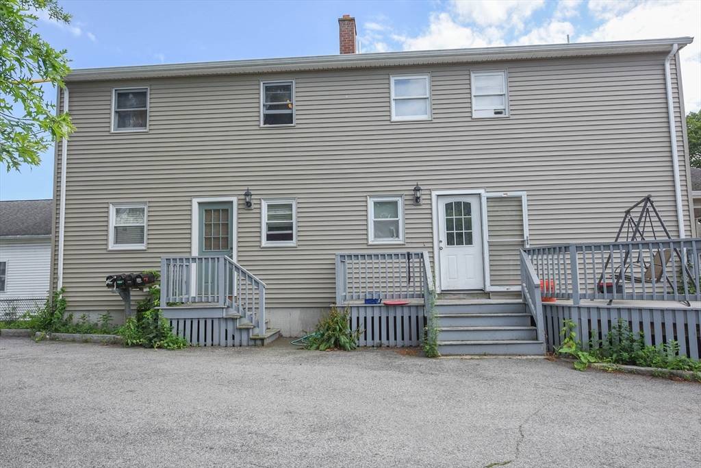 Peabody, MA 01960,62-R Wallis Street