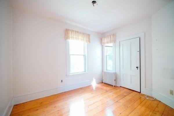 Cambridge, MA 02139,170 Pleasant Street #3
