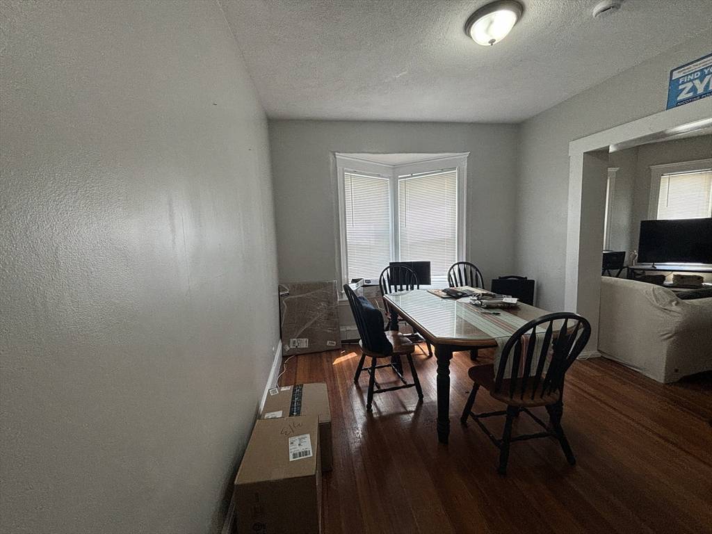 Somerville, MA 02144,14 Belknap Street #1