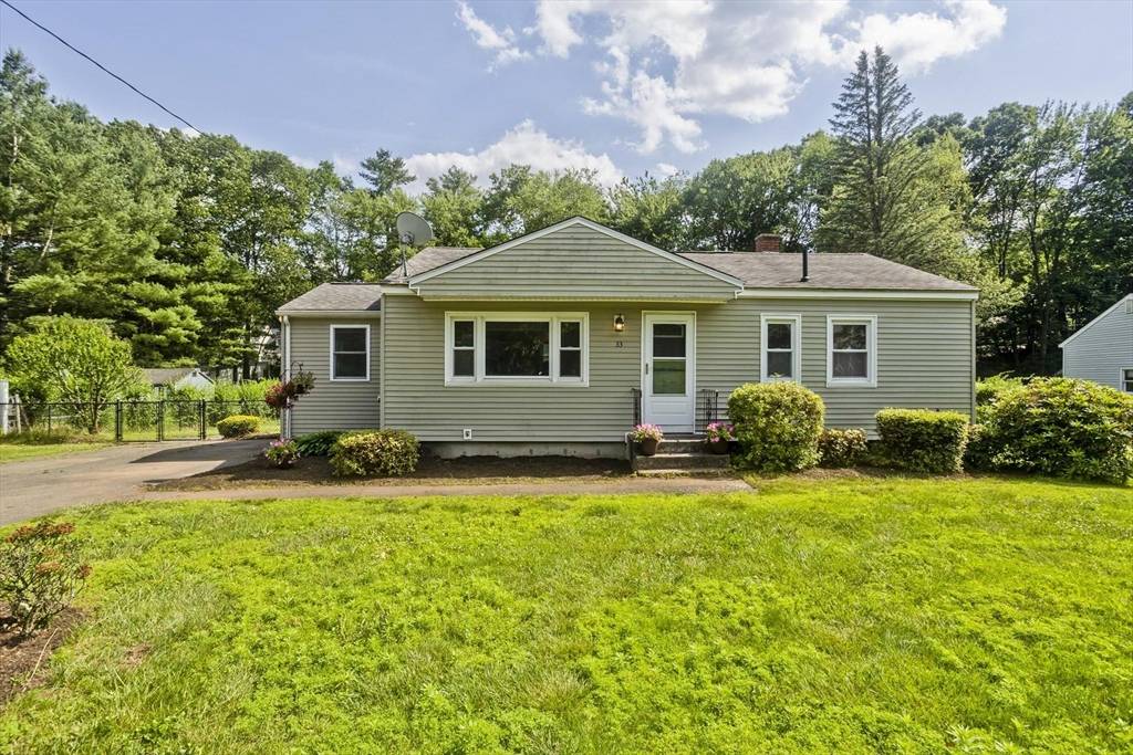 Southwick, MA 01077,33 S Longyard Rd