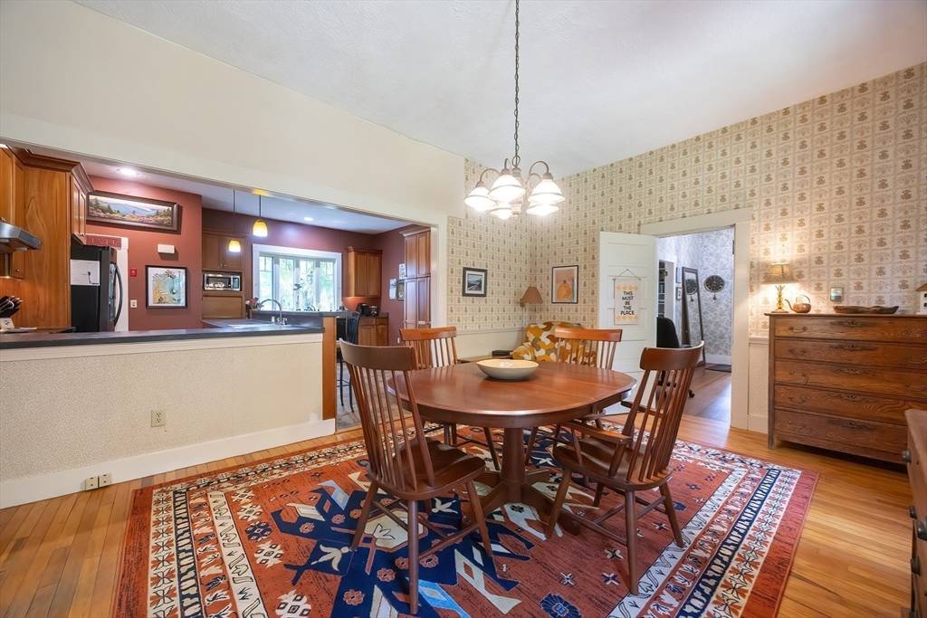 59 Taunton St Plainville, MA 02762