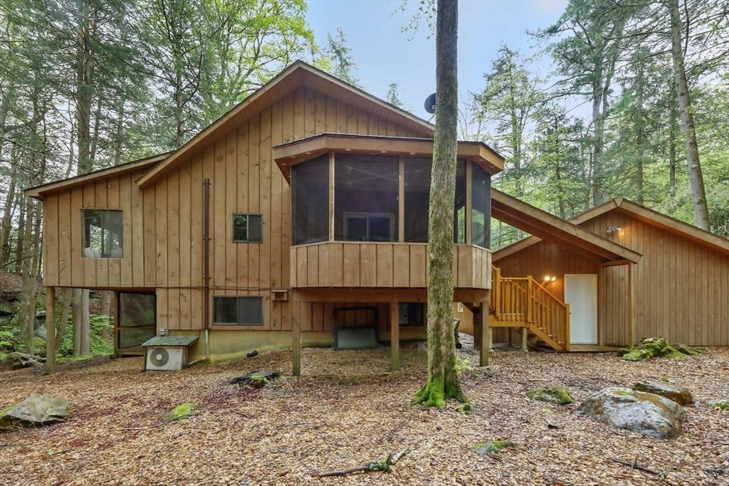 Sandisfield, MA 01255,308 Hidden Lane