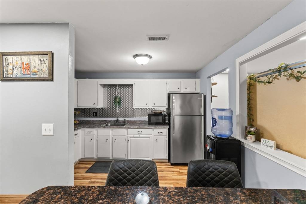 Brockton, MA 02302,221 Oak St #223