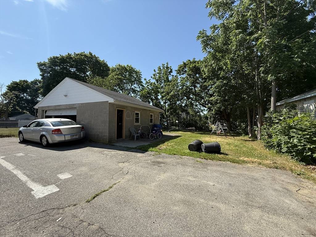 Taunton, MA 02780,167 Whittenton St