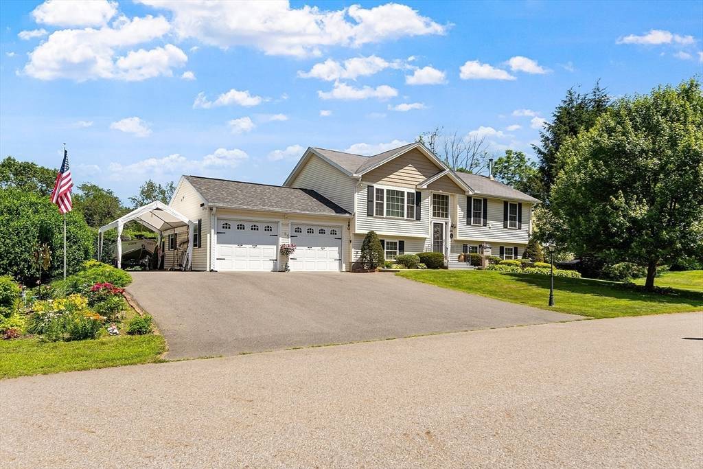 Athol, MA 01331,68 Victoria Ave
