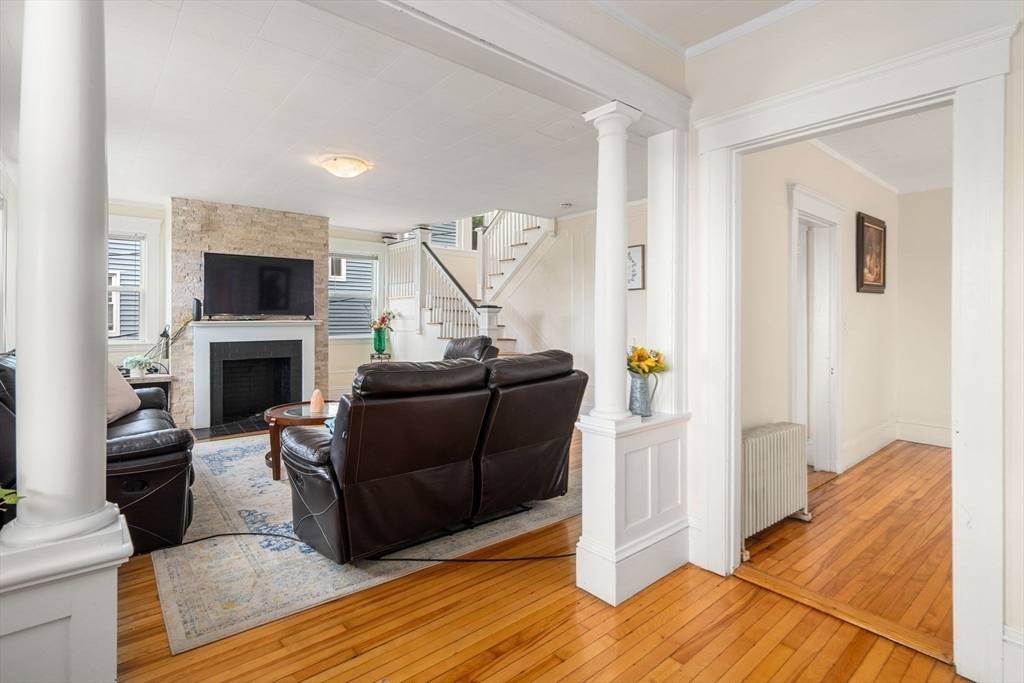 Worcester, MA 01605,44 Westminster Street