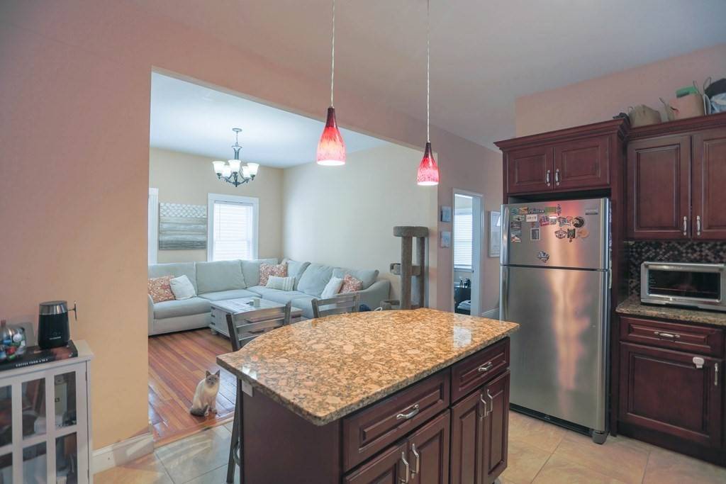 Everett, MA 02149,167 Jefferson Ave #1