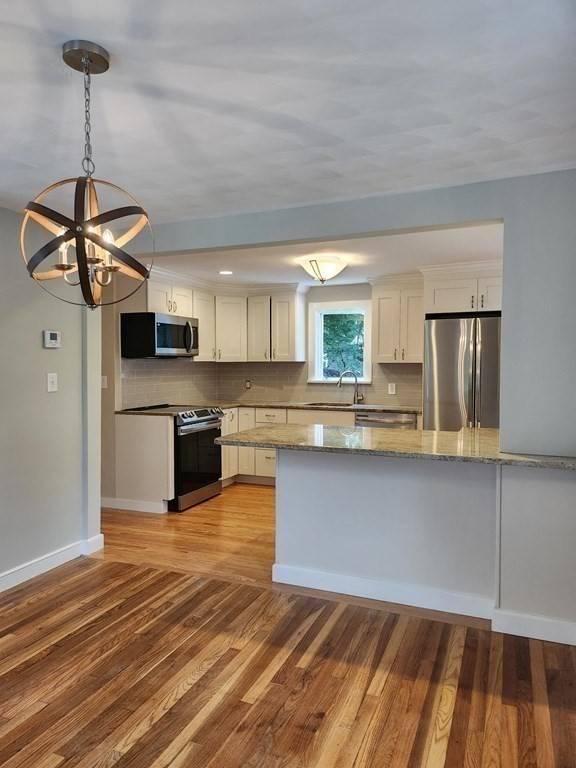 Woburn, MA 01801,3 Hiawatha Road