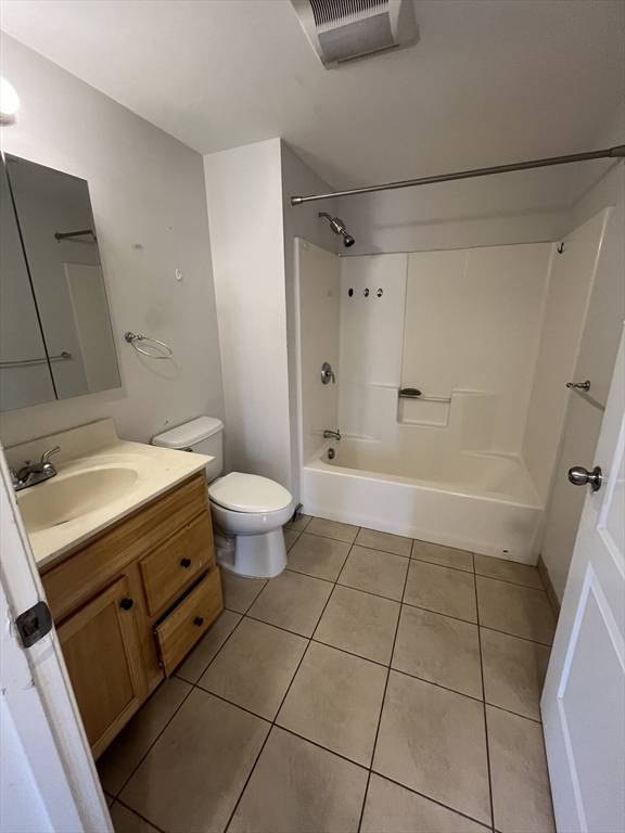 Malden, MA 02148,501 Eastern Ave #305