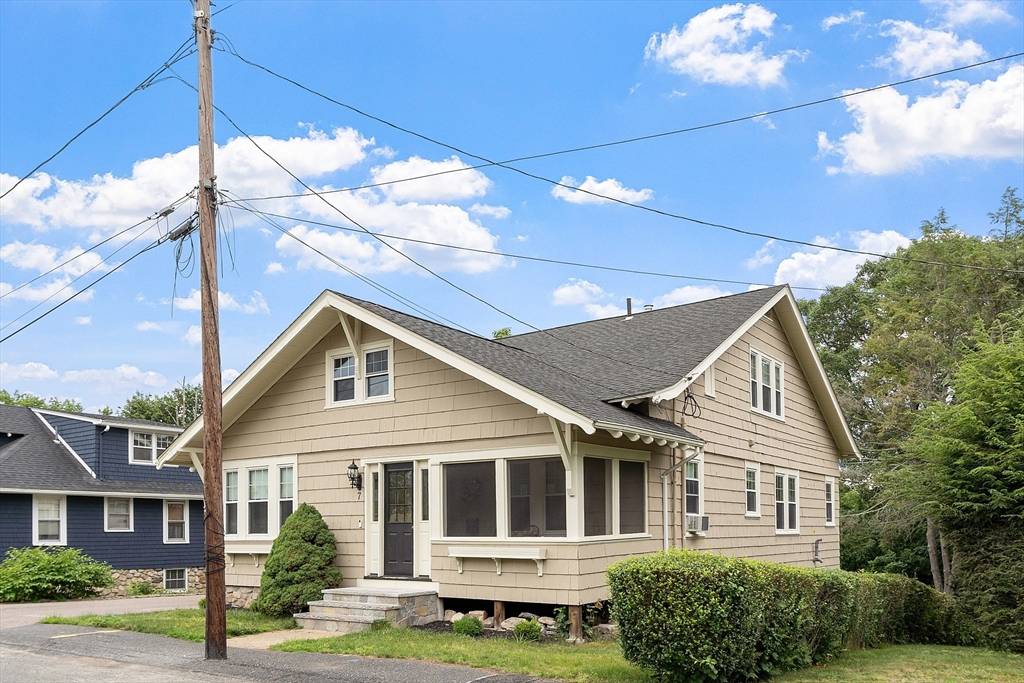 Milford, MA 01757,7 Nelson Heights
