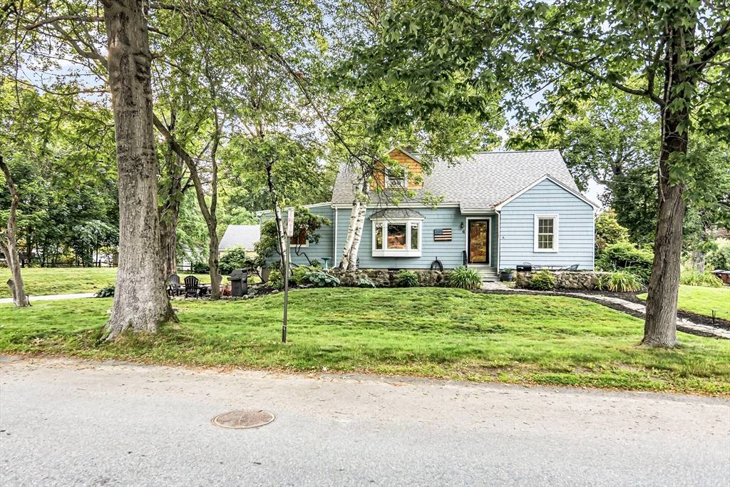 Georgetown, MA 01833,6 Winter St
