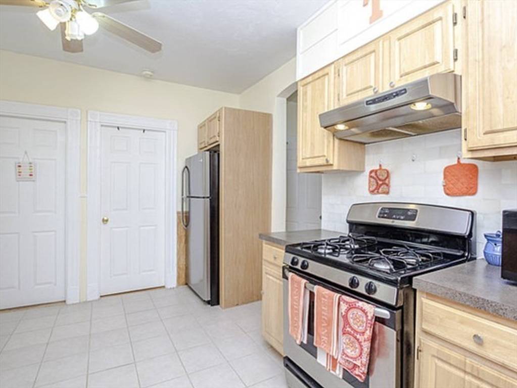 Boston, MA 02124,25 Magdala Street #1