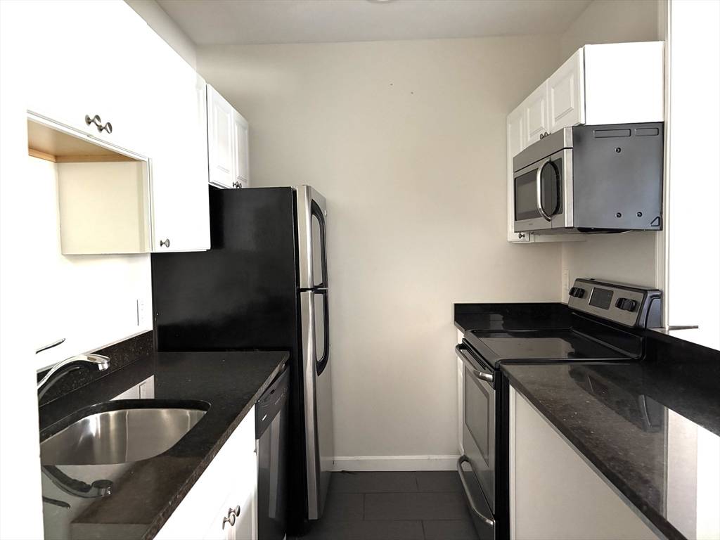 Boston, MA 02127,202 H St #1