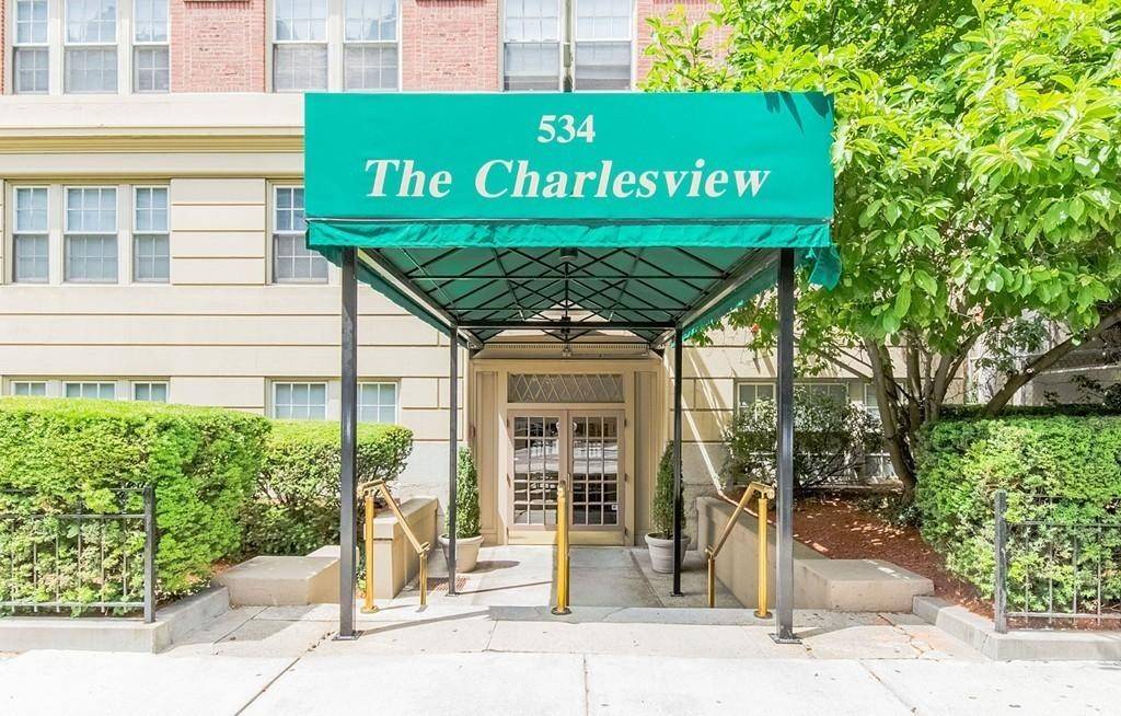 Boston, MA 02215,534 Beacon Street #502