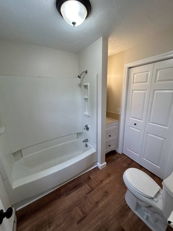 Southbridge, MA 01550,109 Morris St #5