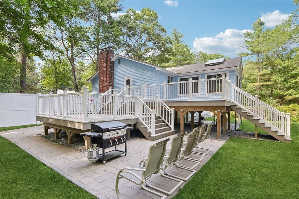 Stow, MA 01775,196 Hudson Rd