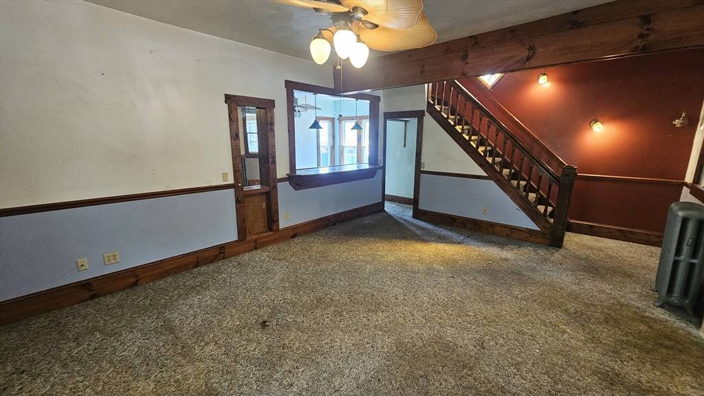 Springfield, MA 01151,179 Oak