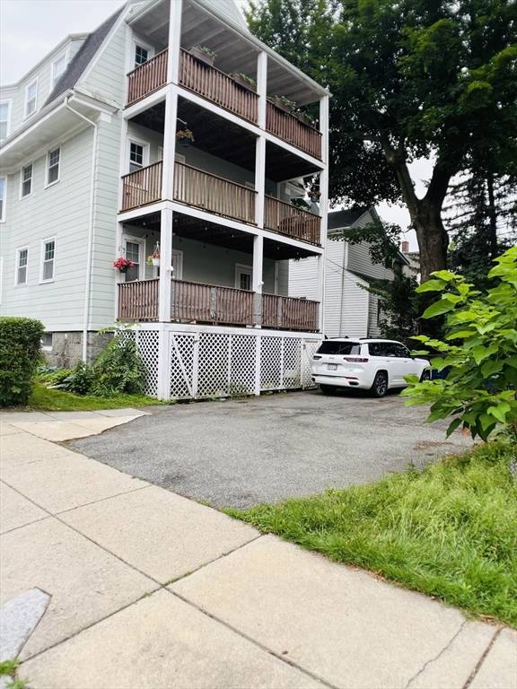 Boston, MA 02131,22 Walter St #2