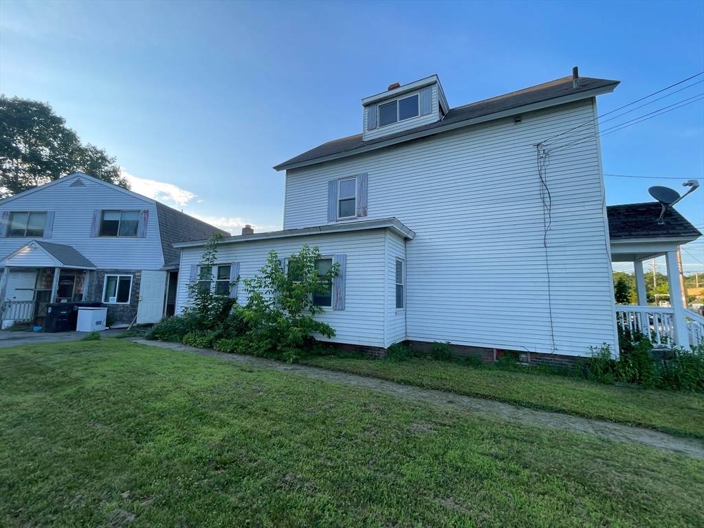 Southbridge, MA 01550,97 Worcester St