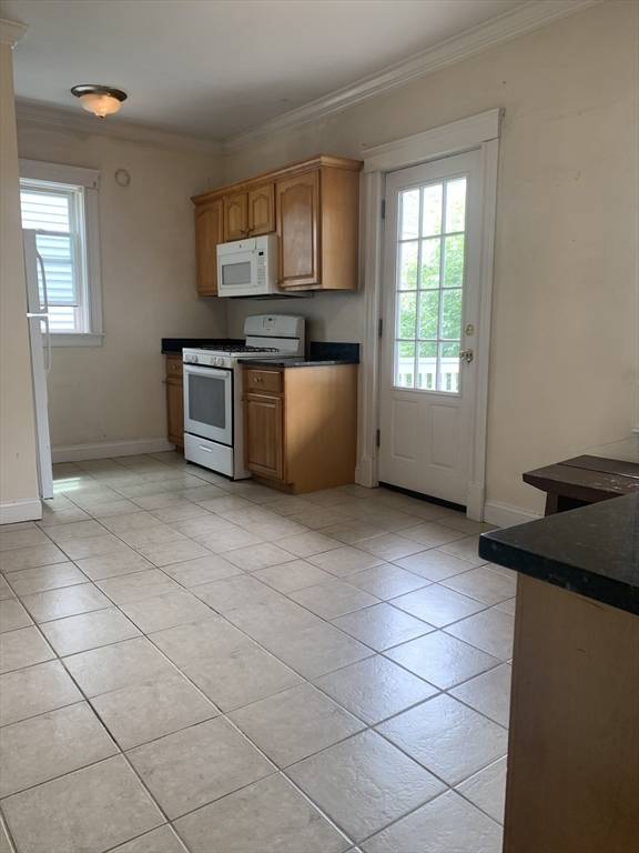 Boston, MA 02135,54 Tremont St #2
