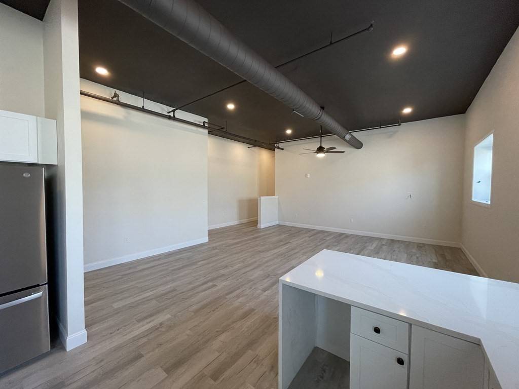 Lowell, MA 01854,449 Central Street #1