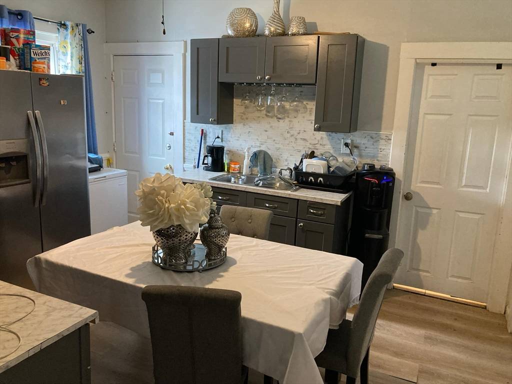 208 Winthrop St Brockton, MA 02301