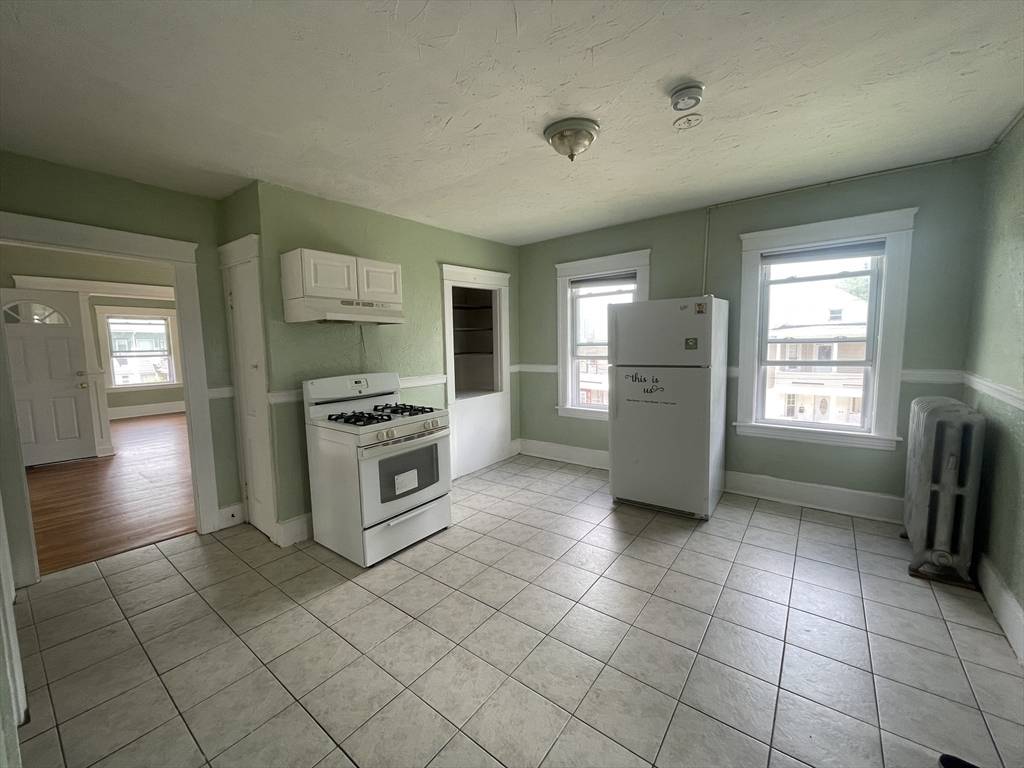 Worcester, MA 01603,1299 Main #2