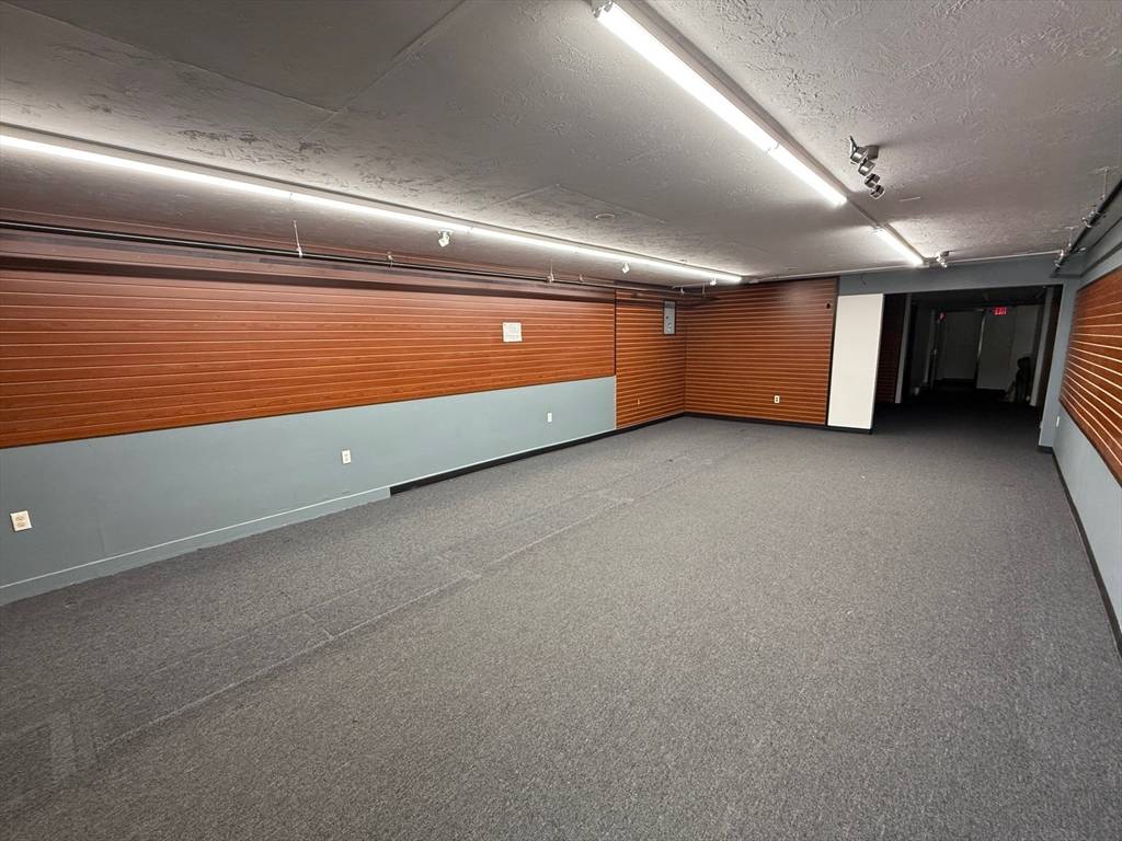 Barre, MA 01005,590 Summer St #2