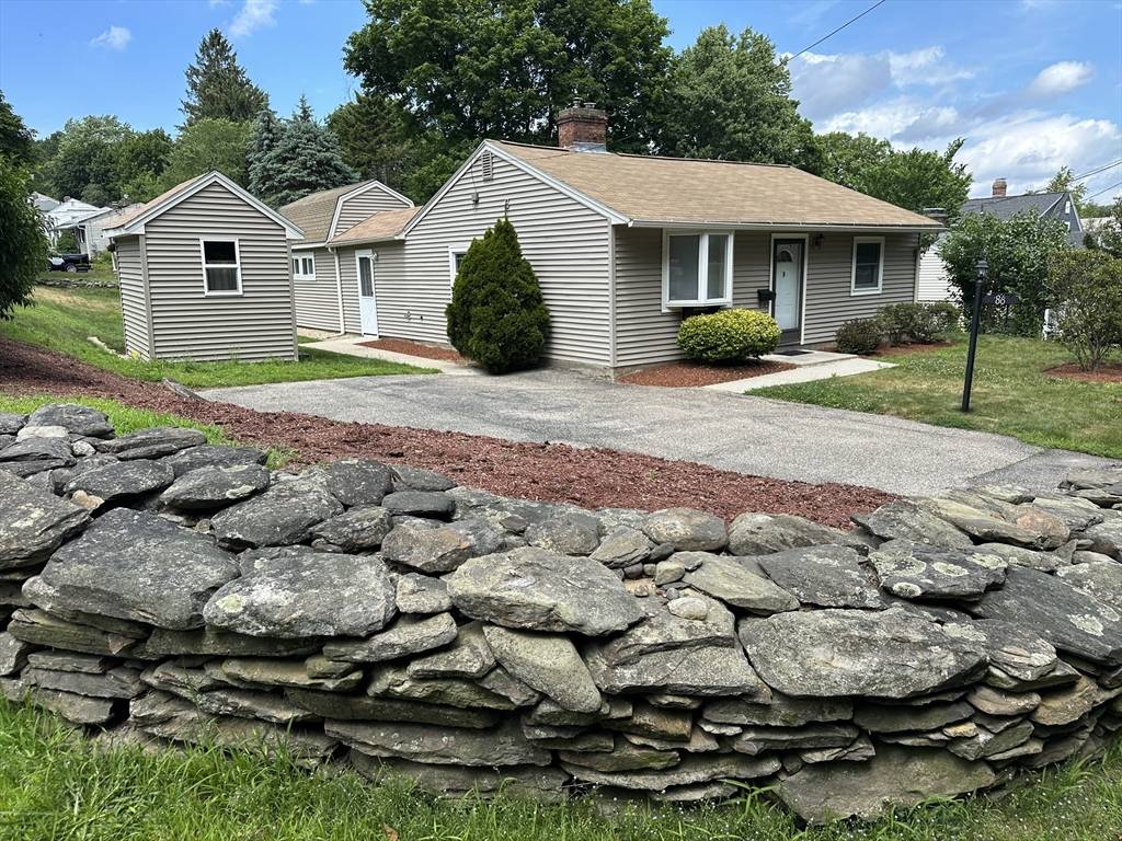 Worcester, MA 01602,86 Bailey St.