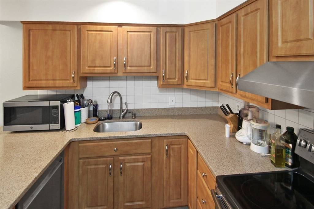 Haverhill, MA 01832,93 Hunters Run #93