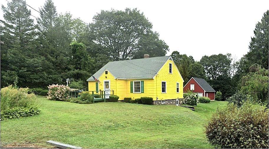 Rutland, MA 01543,13 Prescott St
