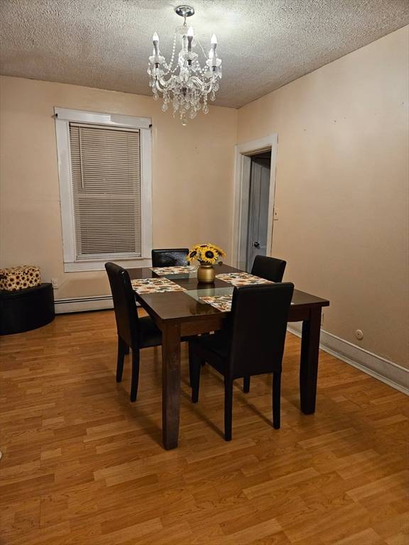 Chicopee, MA 01013,37 Kimball St