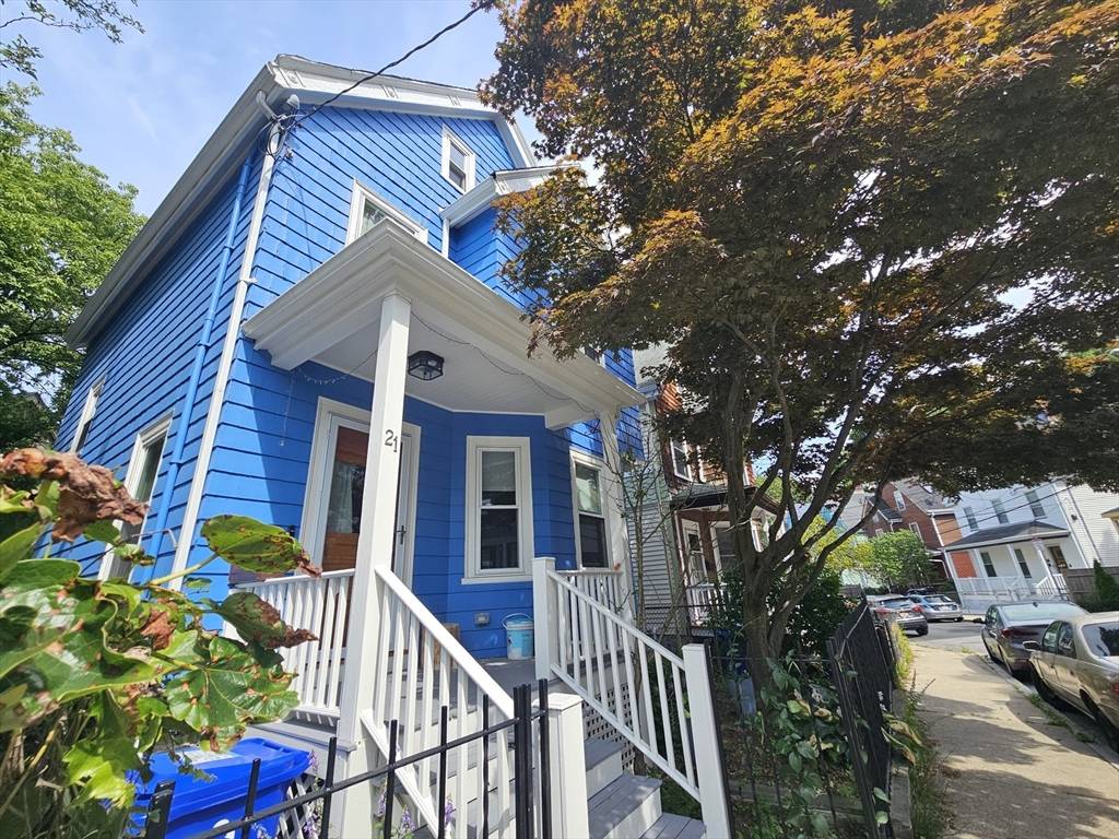 Boston, MA 02130,21 Edge Hill Street #21